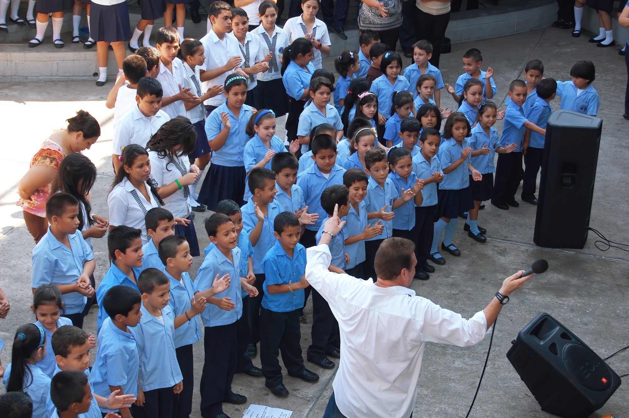 2013 - Belén Bilingual School