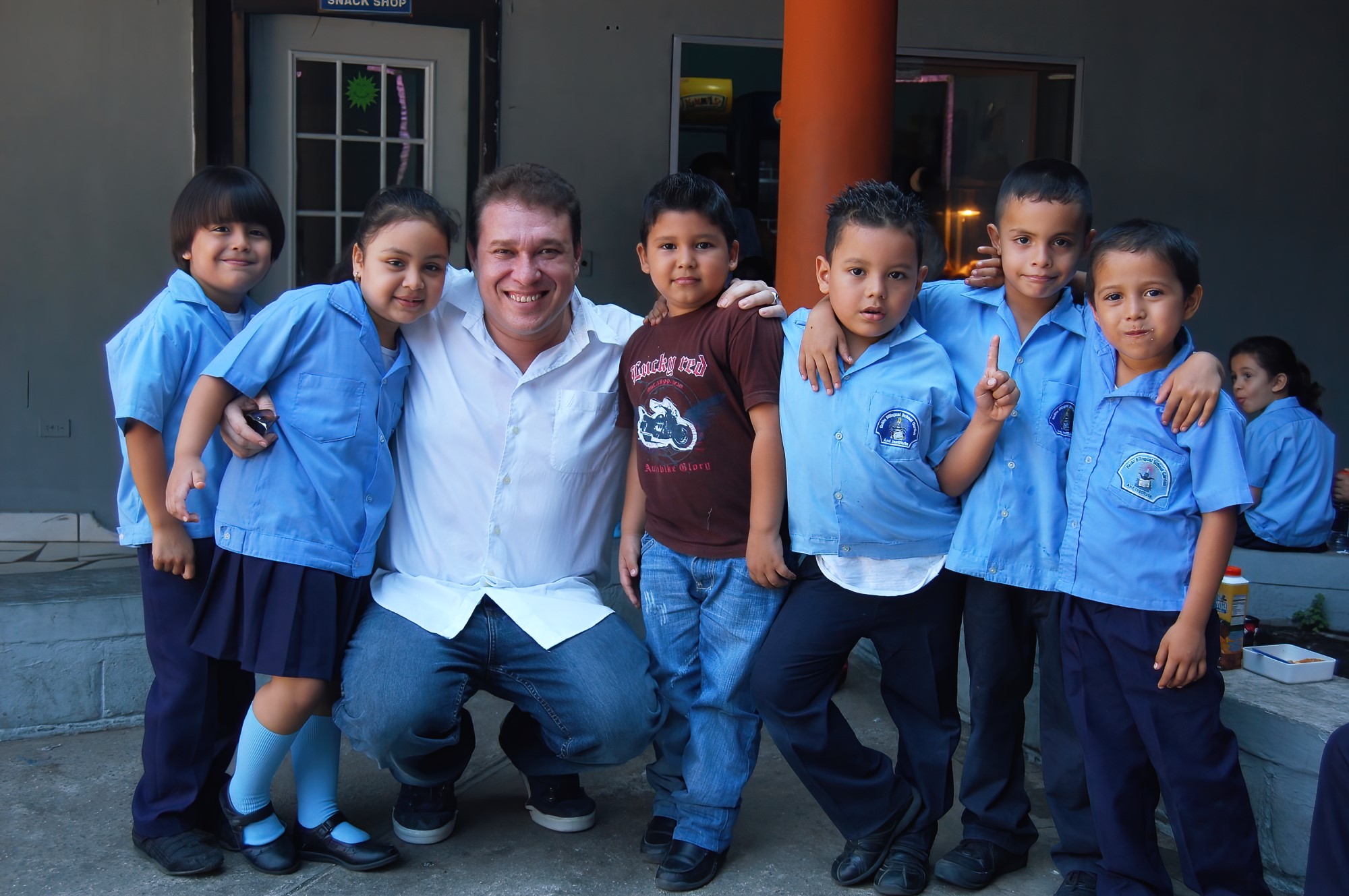 2013 - Belén Bilingual School
