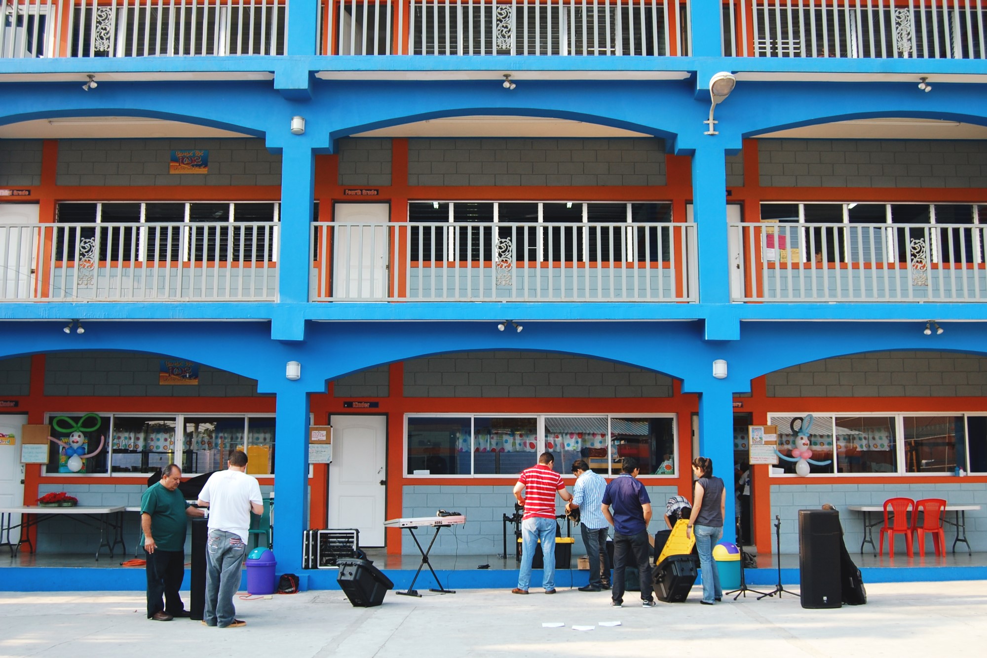 2013 - Génesis Bilingual School