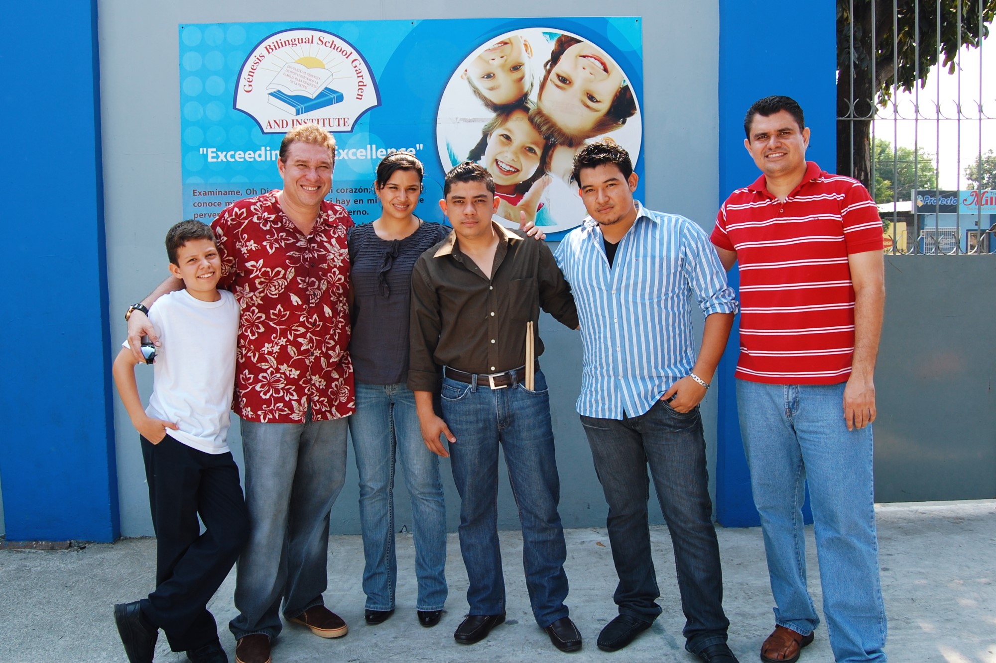 2013 - Génesis Bilingual School
